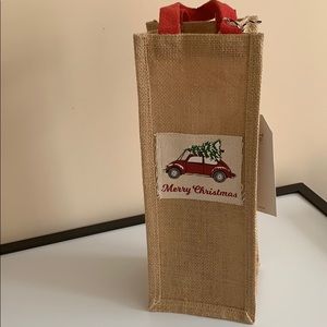 NWT! Christmas Woven wine bag (13x5”)